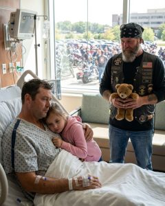 Little Girl Dials the Wrong Emergency Number When Her Dad Collapses — A Hundred Bikers Answer the Call…