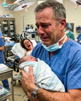 Off The Record She Went To Give Birth—The Doctor Started Crying When He Saw The Baby